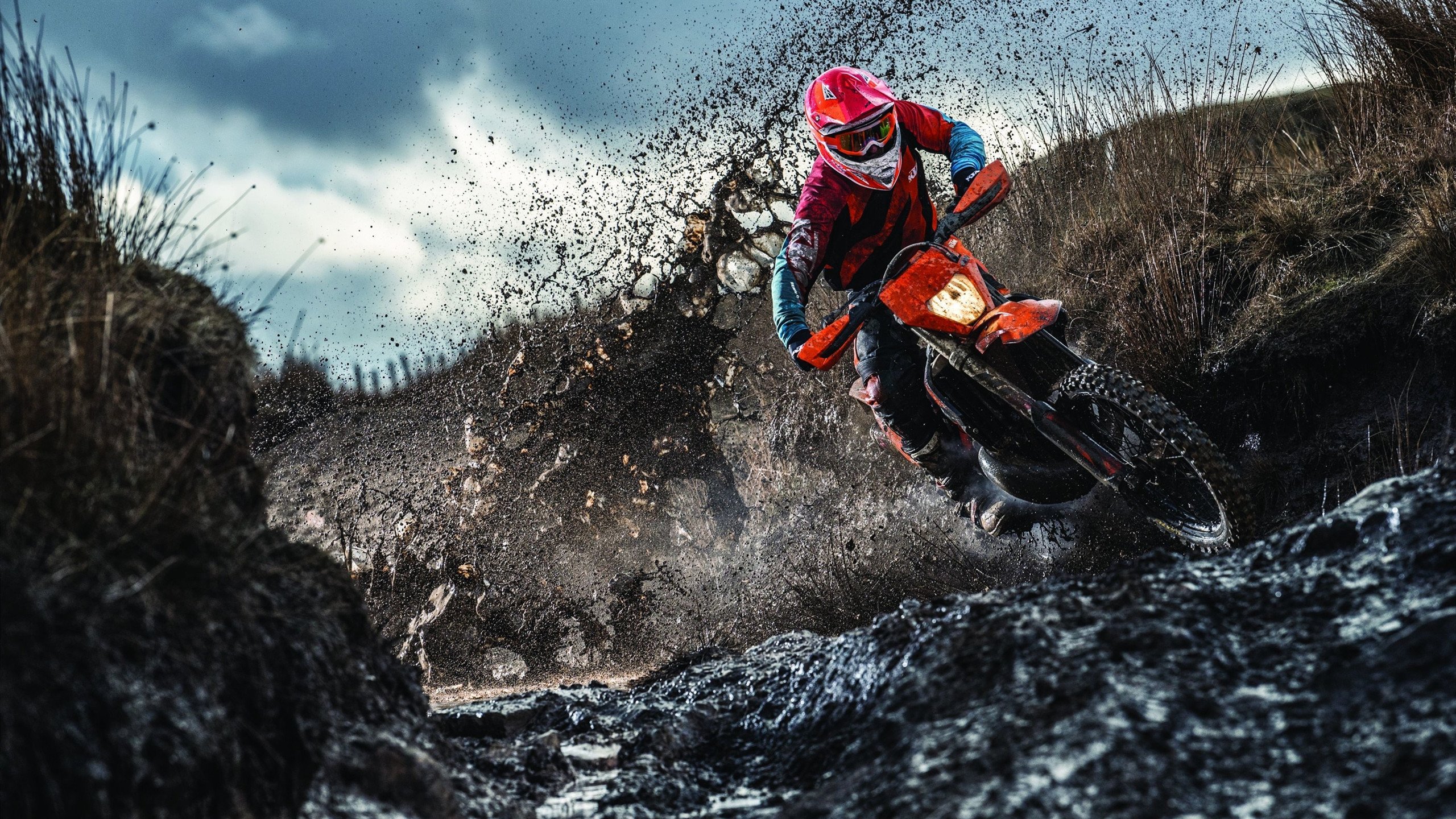 俱乐部盈利模式：从门票到转播，收入多样化，俱乐部靠什么收入