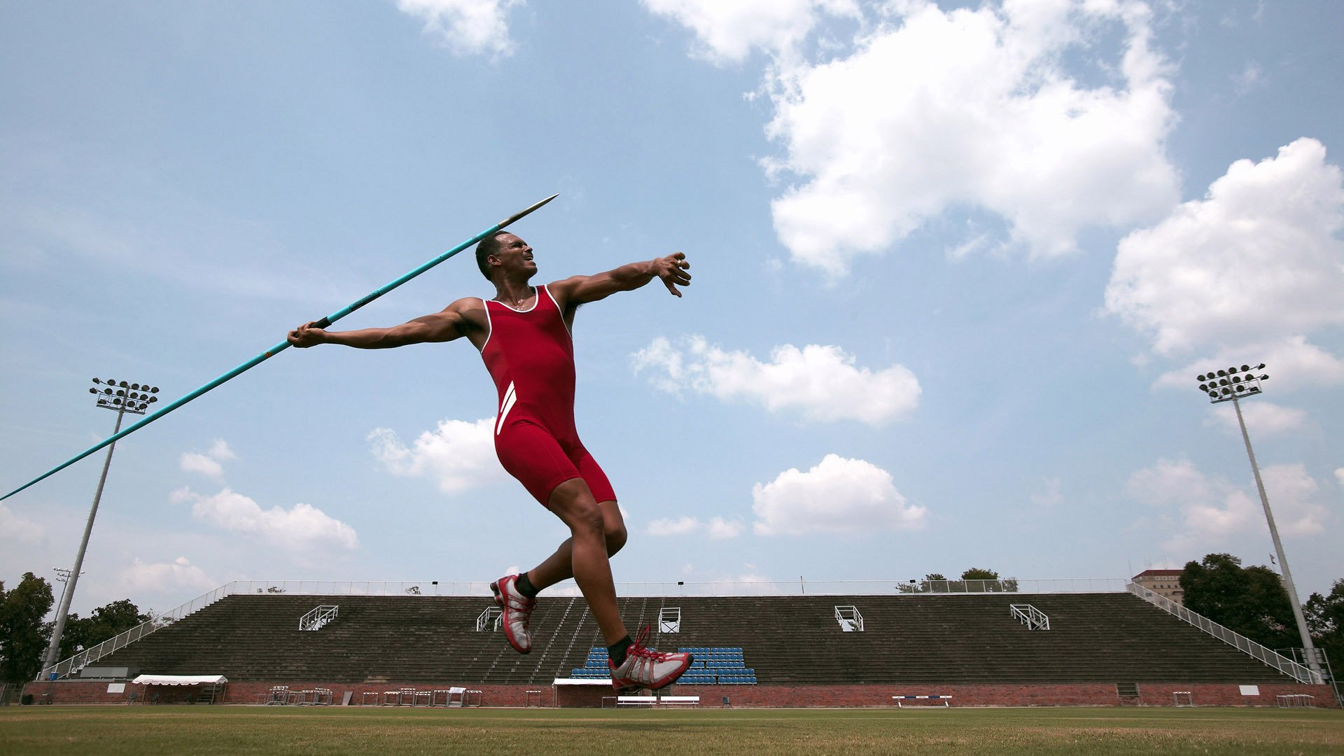 球场瞬间:全场最精彩、最震撼的放大版,球场上的精彩瞬间